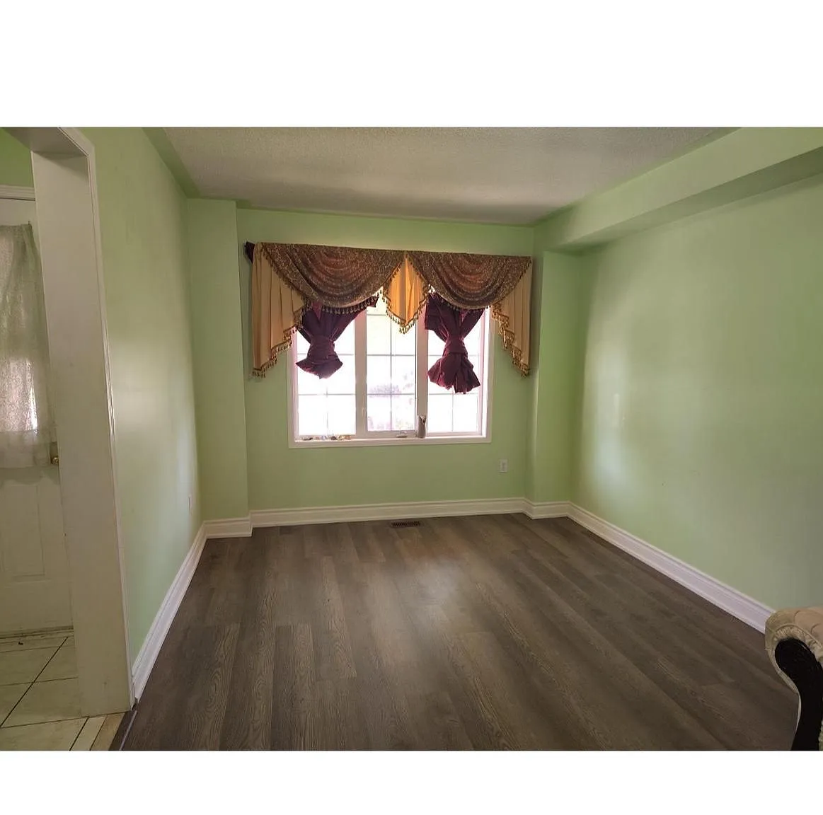 3 bed, $2,799 — Photo 2