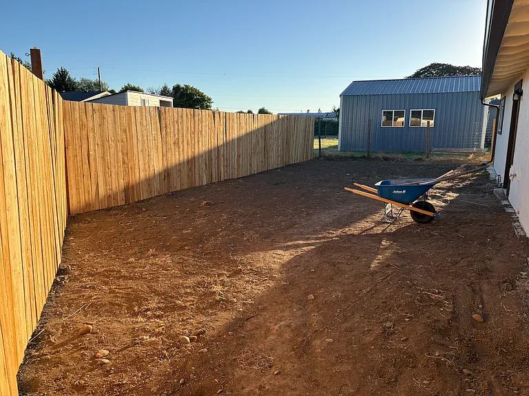 1460 Cascade Dr — Photo 20