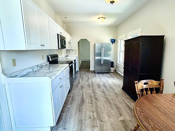 5th image of 240 State St #1