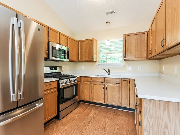 901 Perry Howard Rd — Photo 7