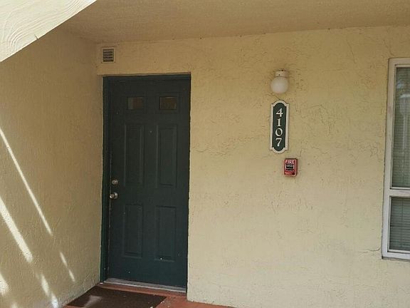 2nd image of 4107 Glenmoor Dr