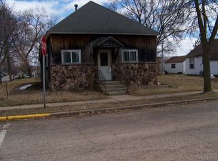 328 N 3rd St, Tomahawk, WI 54487