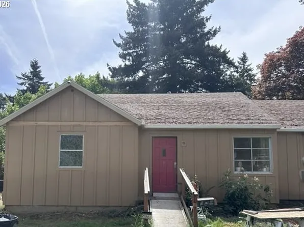 9286 NE Everett St, Portland, OR 97220