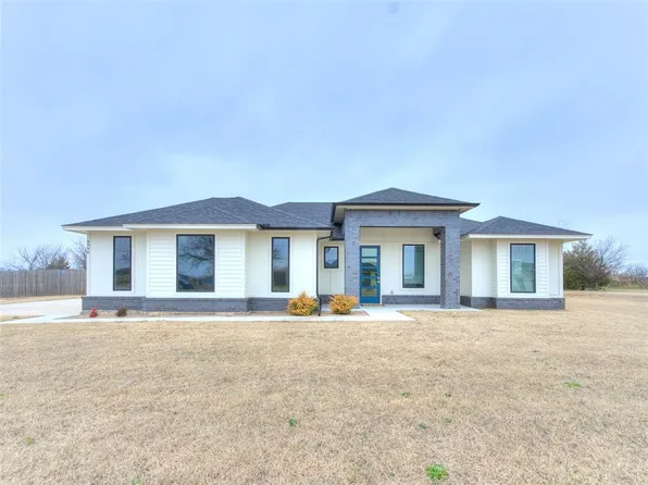 4998 Magnolia Meadow Way, Washington, OK 73093