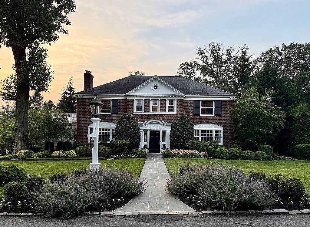 1 Sinclair Ter, Short Hills, NJ 07078 | Zillow