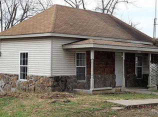 227 Doke St, West Fork, AR 72774