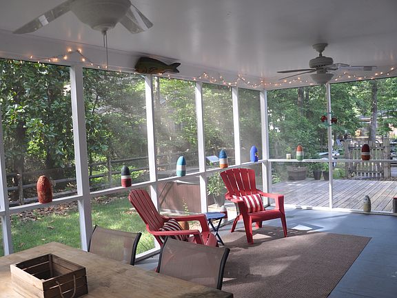 Large Screened Porch