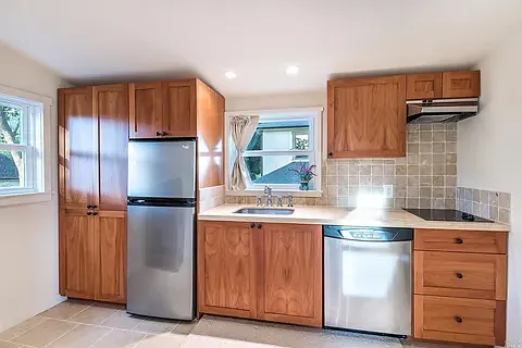 Kitchen - Snyder Ln