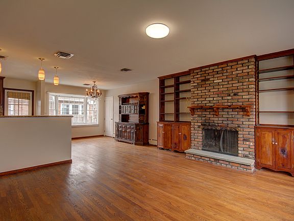 LR with Fireplace