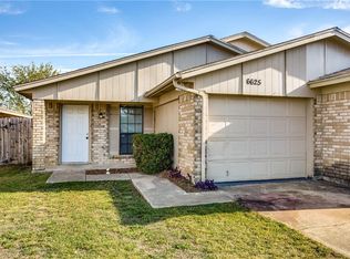 6625 S Creek Dr, Fort Worth, TX 76133