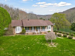 5600 Rocky Point Rd, Cookeville, TN 38506