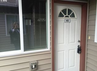5264 NE 121st Ave APT 45, Vancouver, WA 98682