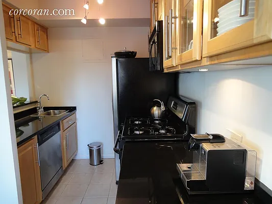 Sold by Corcoran | media 12