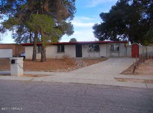 7660 E Royal Palm Dr, Tucson, AZ 85730
