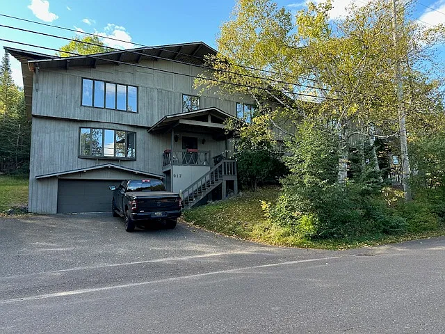 2 bed, 950 sqft, $1,425 — Photo 1