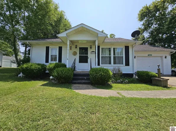 561 Chestnut St, Calvert City, KY 42029