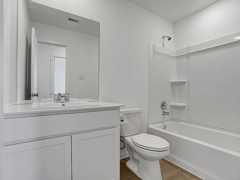 390 Lucia Way — Photo 29