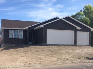 553 W Hook Dr, Pueblo West, CO 81007