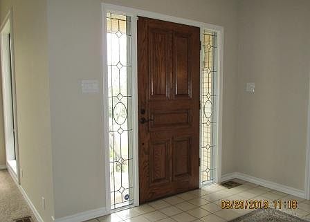 4th image of 217 Riverhill Blvd