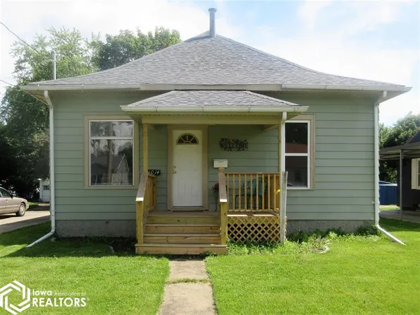 1014 9th Ave E, Oskaloosa, IA 52577