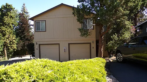 1133 NE Hidden Valley Dr #A-D Photo 1 1133 NE Hidden Valley Dr #A-D Photo 1
