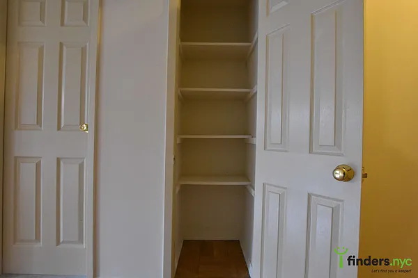 Rented by Clove Realty LLC | media 12