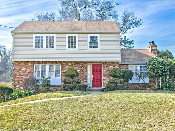 1983 Oblock Rd, Pittsburgh, PA 15239