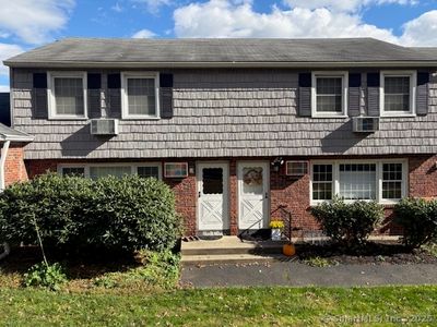 90 Old Farms Lane #90, New Milford, CT, 06776