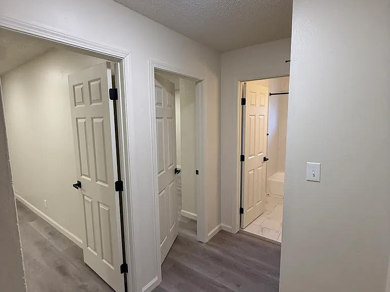 5960 Walerga Rd #4 — Photo 5