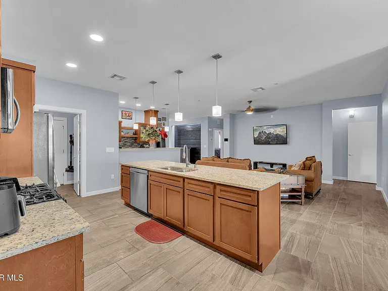 12631 Mark Twain Ave — Photo 27