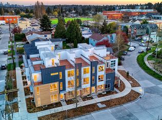 9255 Densmore Ave N, Seattle, WA