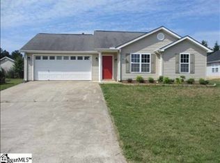 203 Ariel Ct, Fountain Inn, SC 29644