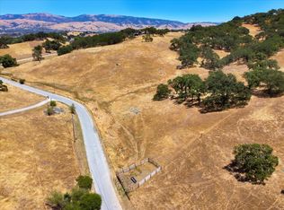 21 W San Martin Ave, San Martin, CA 95046