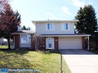 7011 La Salle St, Lincoln, NE 68516