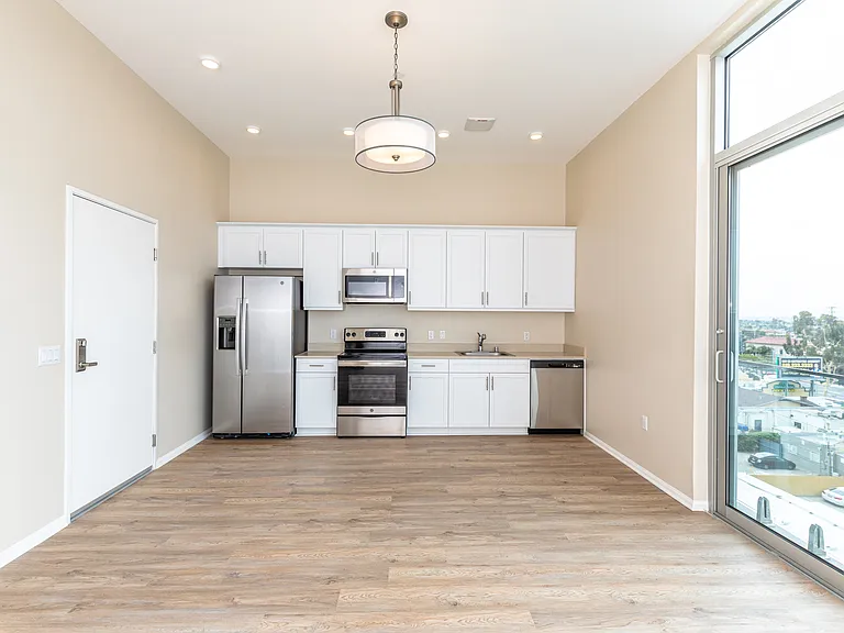 Ollie North Park Lofts — Photo 12