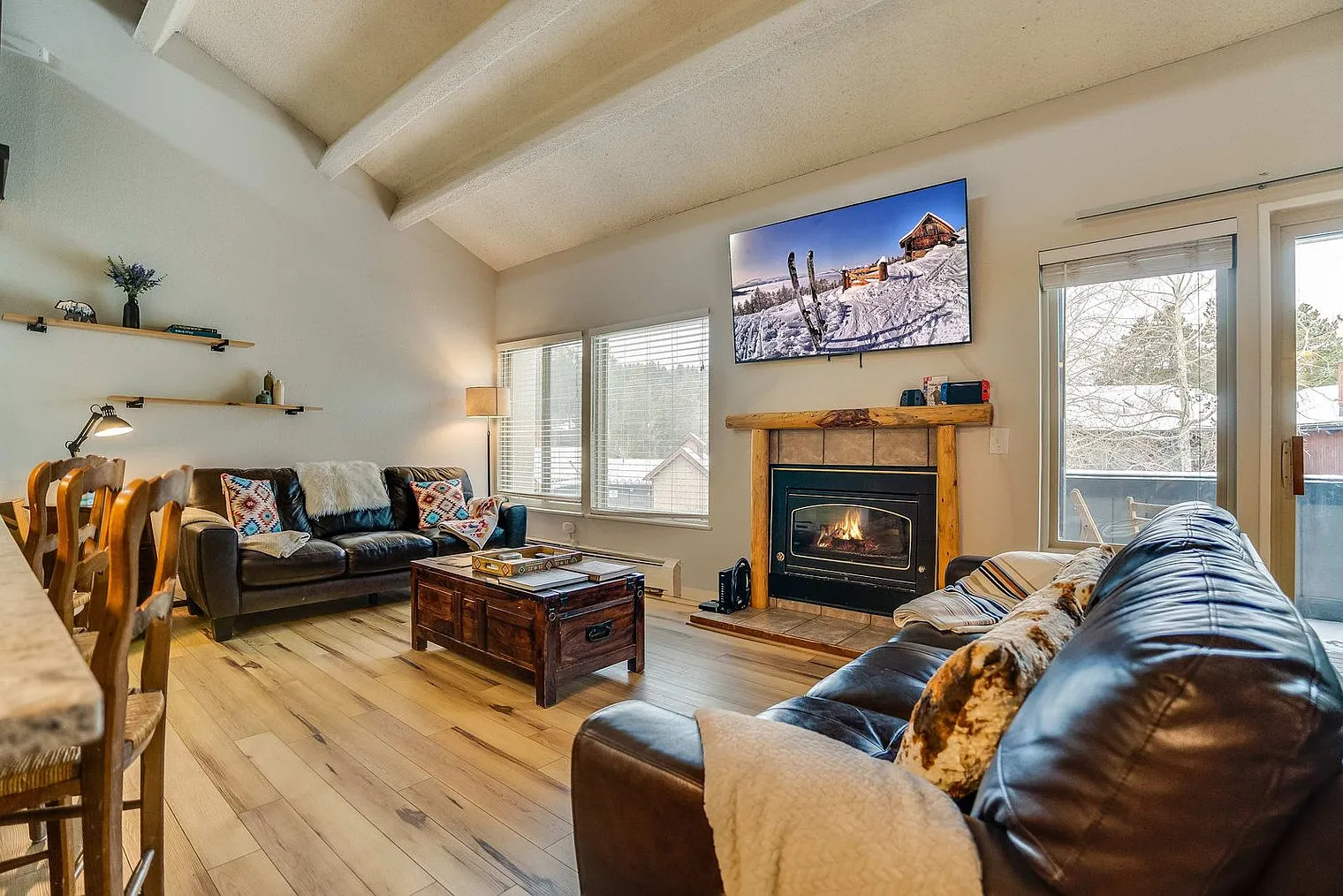 2 bed, 3.0 bath, 1345 sqft, $4,788 — Photo 1