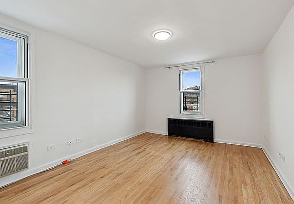 5th image of 185 W Houston St APT 6G
