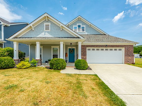 3rd image of 2340 Waterhaven Dr