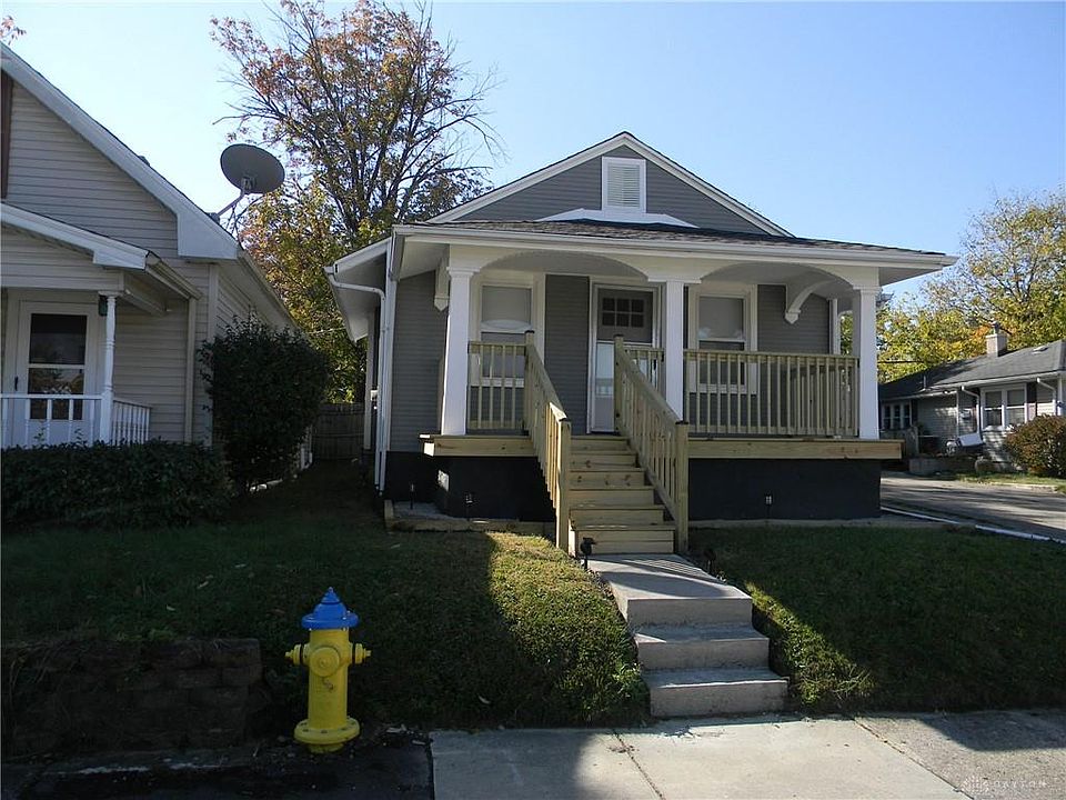 1st image of 4162 Farnham Ave