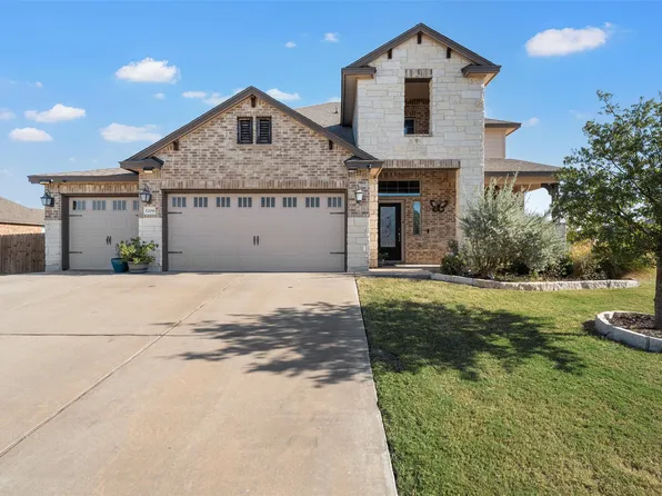 1209 Drummond Cir, Woodway, TX 76712