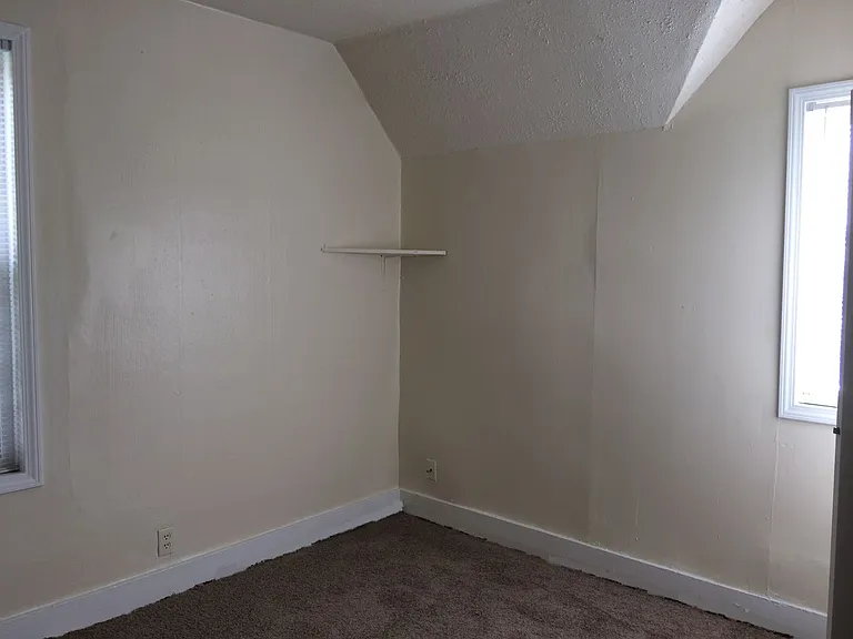 2038 Monon Ave — Photo 5