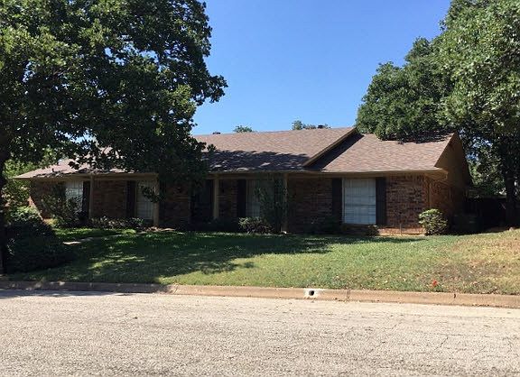 2nd image of 837 Skylark Dr
