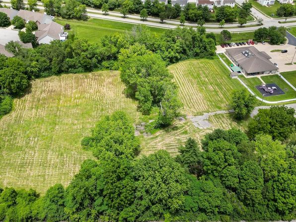 6825 Old Collinsville Rd, O Fallon, IL 62269
