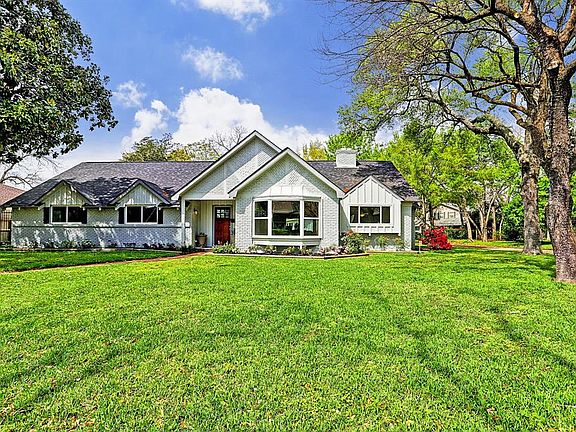 2nd image of 10318 Willowgrove Dr