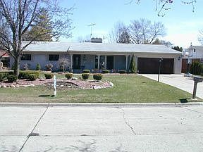1st image of 6206 College Dr