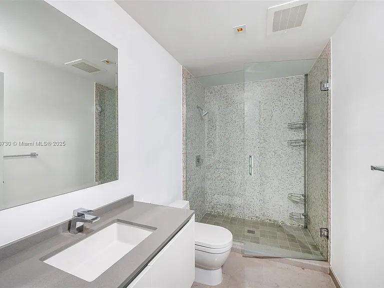 68 SE 6th St #1510 — Photo 21
