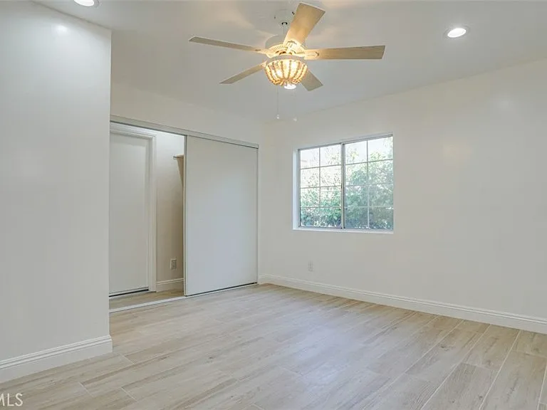 24306 Gilmore St — Photo 24