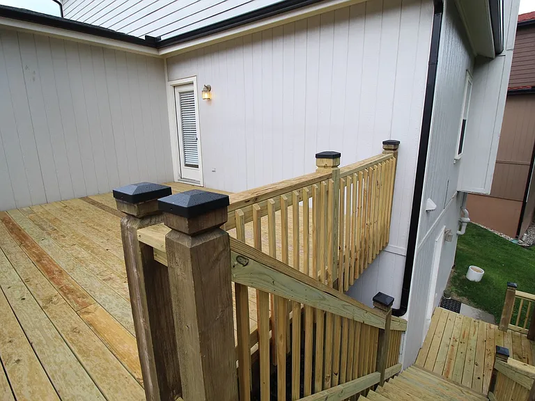3733 Thompson Cir — Photo 30