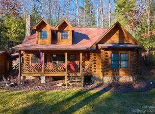 64 Noahs Ark Way, Zirconia, NC 28790