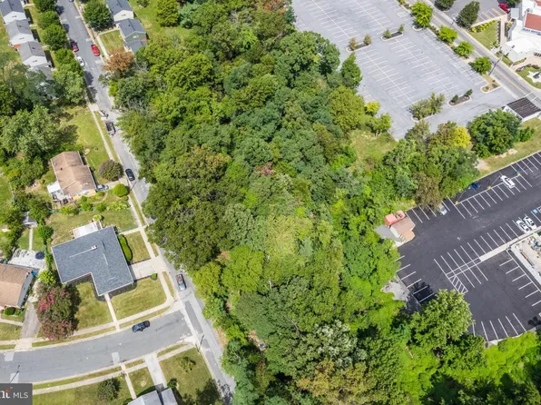 Melvin Ave, Catonsville, MD 21228